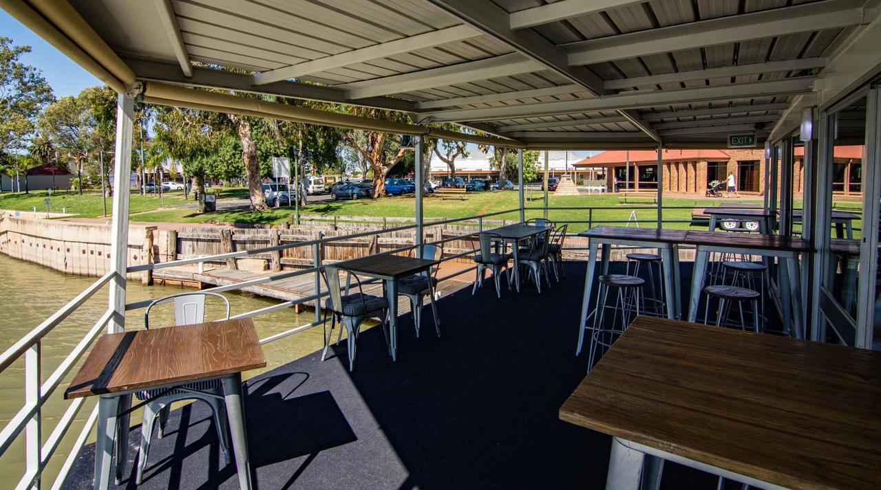 Murray River Queen Hotel Renmark Eksteriør billede