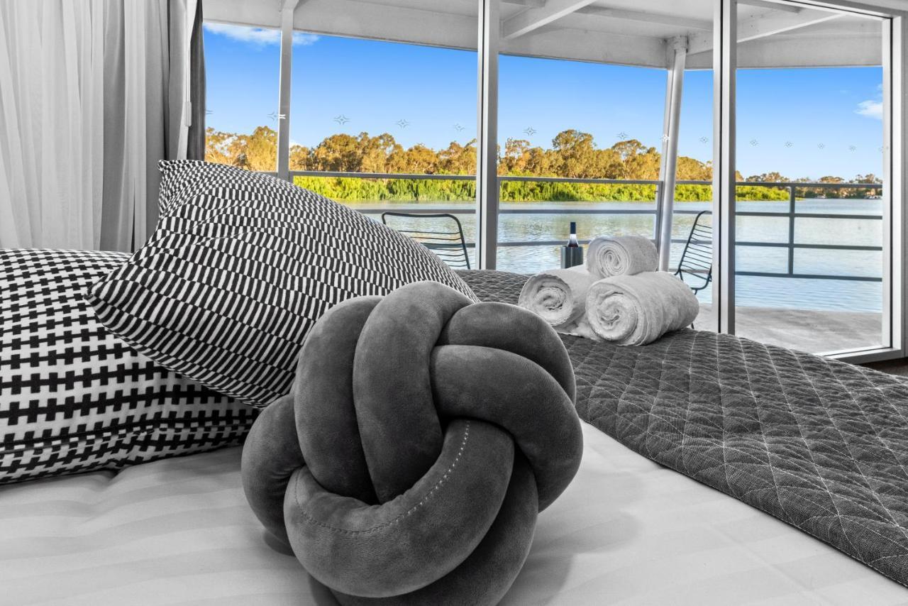 Murray River Queen Hotel Renmark Eksteriør billede