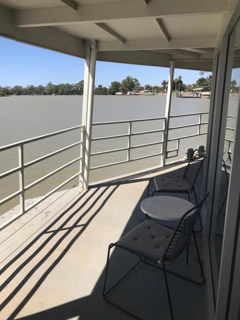 Murray River Queen Hotel Renmark Eksteriør billede